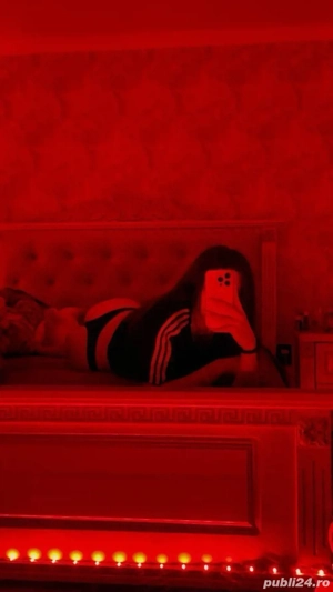 Nouă! La tine sau la hotel!