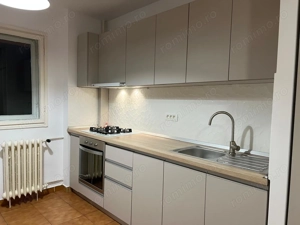 Inchiriez apartament de 2 camere in zona Mosilor complet utilat.  650 Eur luna - imagine 6