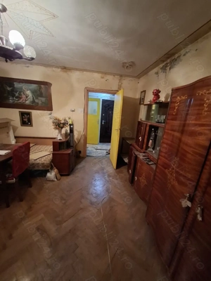 Vând apt..2cam . semidecomandat bloc 4 etaje   - imagine 5