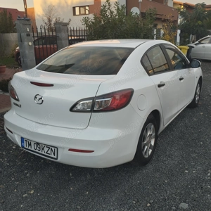Vând autoturism Mazda 3, , benzina, 1,6 l, euro 5, an 2013 - imagine 9