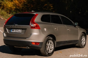 Vând Volvo XC60 2.4 4x4 - imagine 2
