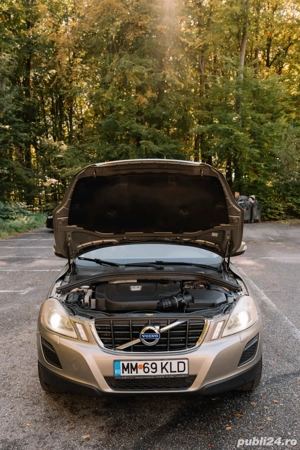 Vând Volvo XC60 2.4 4x4 - imagine 5