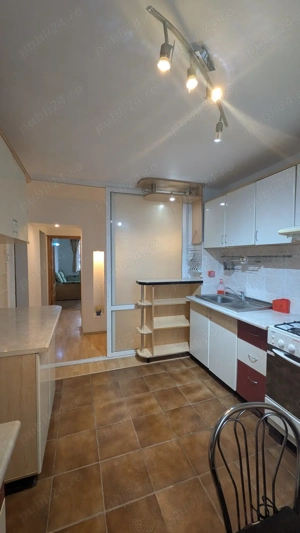 Oferta inchiriere apartament 4 camere Piatra-Neamt, Precista, etaj 1, f curat, zona linistita - imagine 4