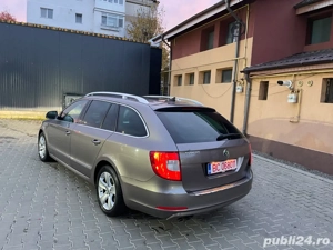 Skoda Superb An Fabricatie 2011 - imagine 3