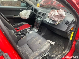 dezmembrez volvo v50