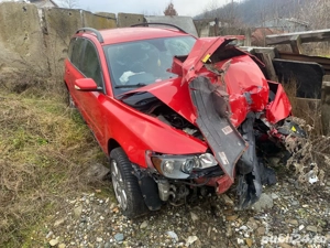 dezmembrez volvo v50 - imagine 3