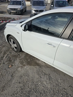 Dacia logan 2025 - imagine 5