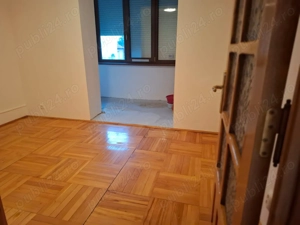 Ap nou renovat 2 cam etaj 1 spatios Podgoria total decomandat - imagine 7