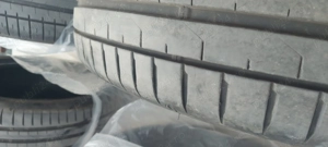 Vând cauciucuri de vară în stare foarte bună 