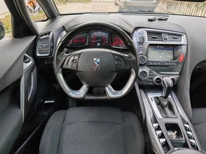 Citroen DS5 2.0HDi 2016 Euro6 AutomatNaviXenonINczScauneCmrMasalierPanoramicKeyLesGoJanteCarlig - imagine 8