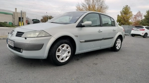 Renault Megan  - imagine 6