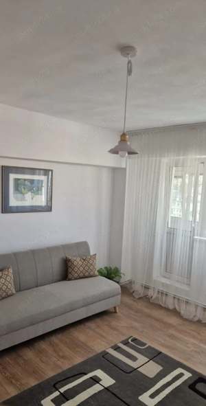 Inchiriez apartament 1 camera,Centrul Civic