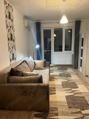 inchiriez apartament de 2 camere in zona Balcescu - imagine 2