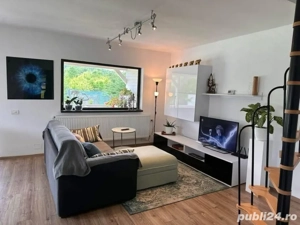 casa de inchiriat 3 dormitoare living si bucatarie 