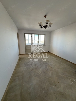 Apartament 3 camere de vânzare – Micro 7