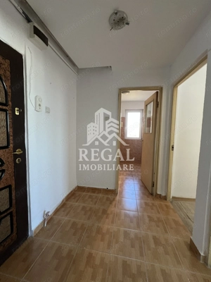 Apartament 3 camere de vânzare – Micro 7 - imagine 5
