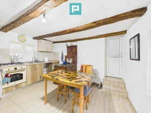 Casă renovată în localitatea Lazuri, Arad - imagine 12