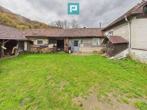 Casă renovată în localitatea Lazuri, Arad - imagine 16