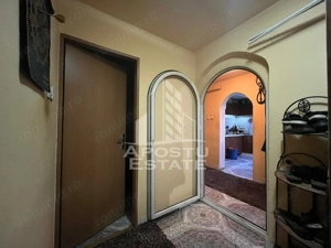 Apartament cu 3 camere, 2 bai, 2 balcoane, zona Vladeasa - imagine 8