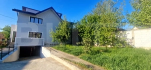 Casa 6 camere, 245mp, Bucium - imagine 2