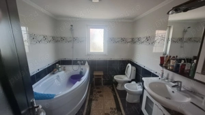 Casa de vânzare  - imagine 8