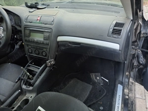 Dezmembrez Skoda octavia 2 