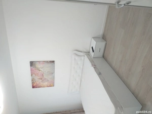 Închiriez apartament cu 2 camere 