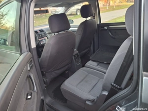 vw Touran 2.0, 7 locuri - imagine 4