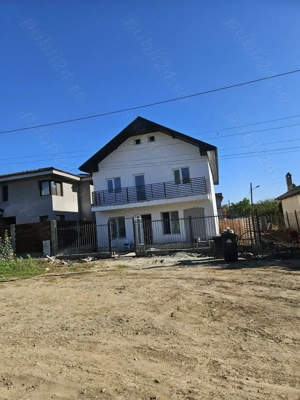 Vând vila în Lumina p+E - imagine 2