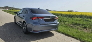 Toyota Corolla Hybrid 1.8 - imagine 2 Toyota Corolla Hybrid 1.8 - imagine 2