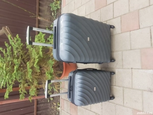 Vind  doă troilăre 