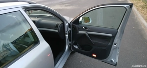 skoda Octavia  - imagine 3