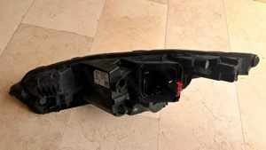 Far dreapta Renault Zoe Led Pure Vision cod 260102384R - imagine 3