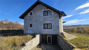 3D! Casa noua Persani,2022,panorama, design elegant,echipata,1.532 mp teren - imagine 13