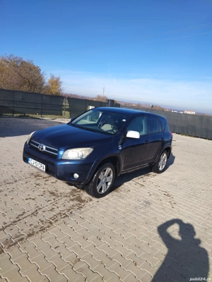 vand. rav 4
