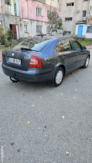 Vând Skoda Octavia 2 1.9 105 cp 2009 ! - imagine 2
