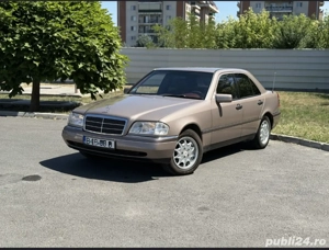Mercedes-Benz Clasa C, modelul W202
