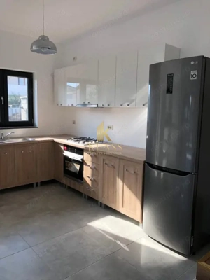 Casa cu 4 camere si curte de inchiriat in Bragadiru - imagine 6