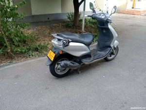 Scutere Piaggio Fly