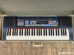 synth.  keyboard JVC KB-800 G