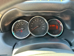 Dacia Duster 1.2 TCe 92 CP- 2014- Euro 5- Navigație  Senzori  AC - imagine 3