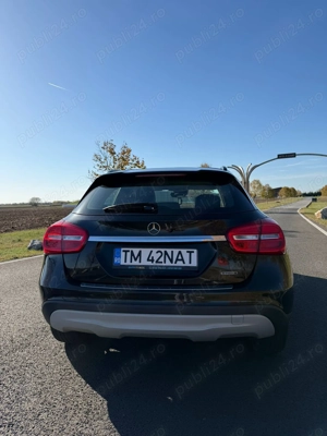 Mercedes-Benz GLA 200d  - imagine 4