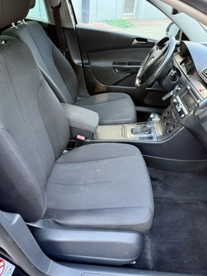 Vw Passat B6 TRENDLINE , 2.0 Tdi , 2009 , EURO 5 , Automat DSG ,Nerulat RO , Posib. Nr Rosii 3 Luni - imagine 10