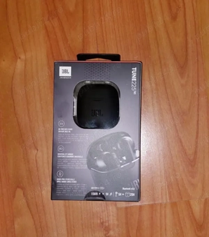 Sigilat Casti Audio In Ear JBL Tune 225 ideal cadou - imagine 4