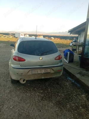Mașina alfa Romeo 147.1.6