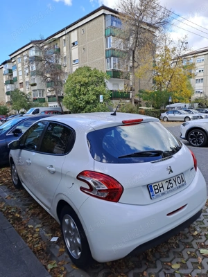 Peugeot 208, 1.4 diesel, 243000 km, 2013 - imagine 3
