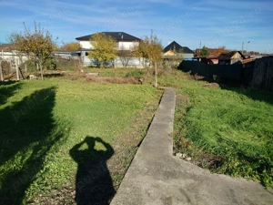 Casa cu teren 5,5 arii , Beclean , Strada Grigore Silasi 27 - imagine 5