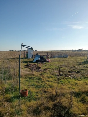 Vând teren extravilan 