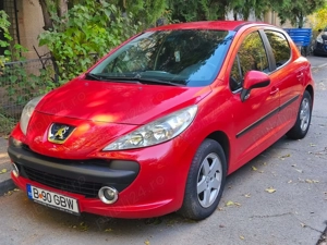 Peugeot 207   micuța mea roșie caută o nouă familie!