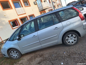 Vând Citroen C4 Picasso